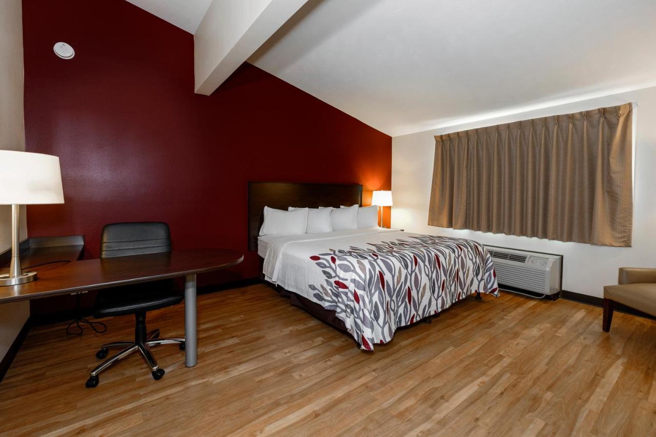 Red Roof Inn Vermillion - U Of South Dakota Εξωτερικό φωτογραφία