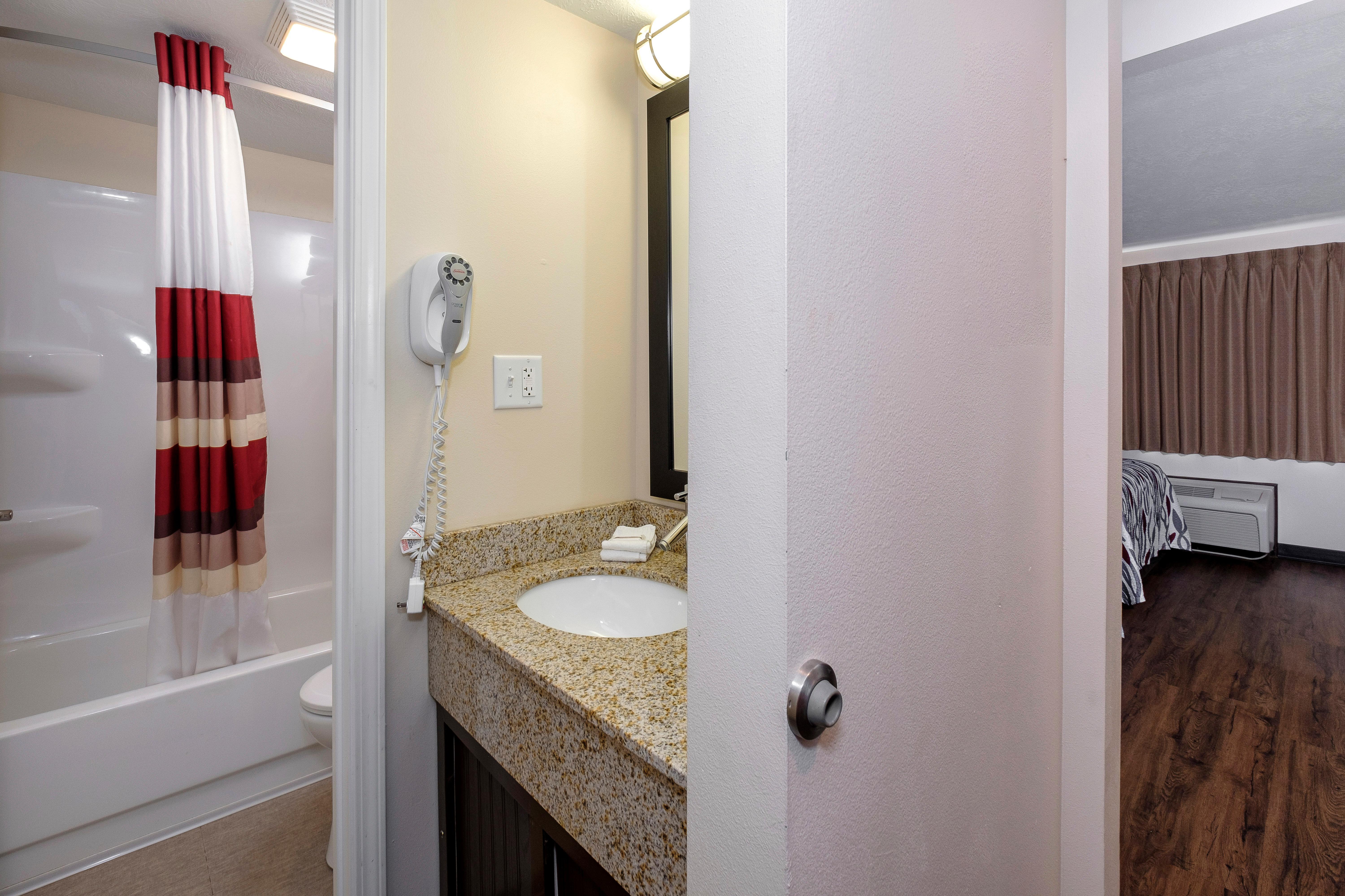 Red Roof Inn Vermillion - U Of South Dakota Εξωτερικό φωτογραφία