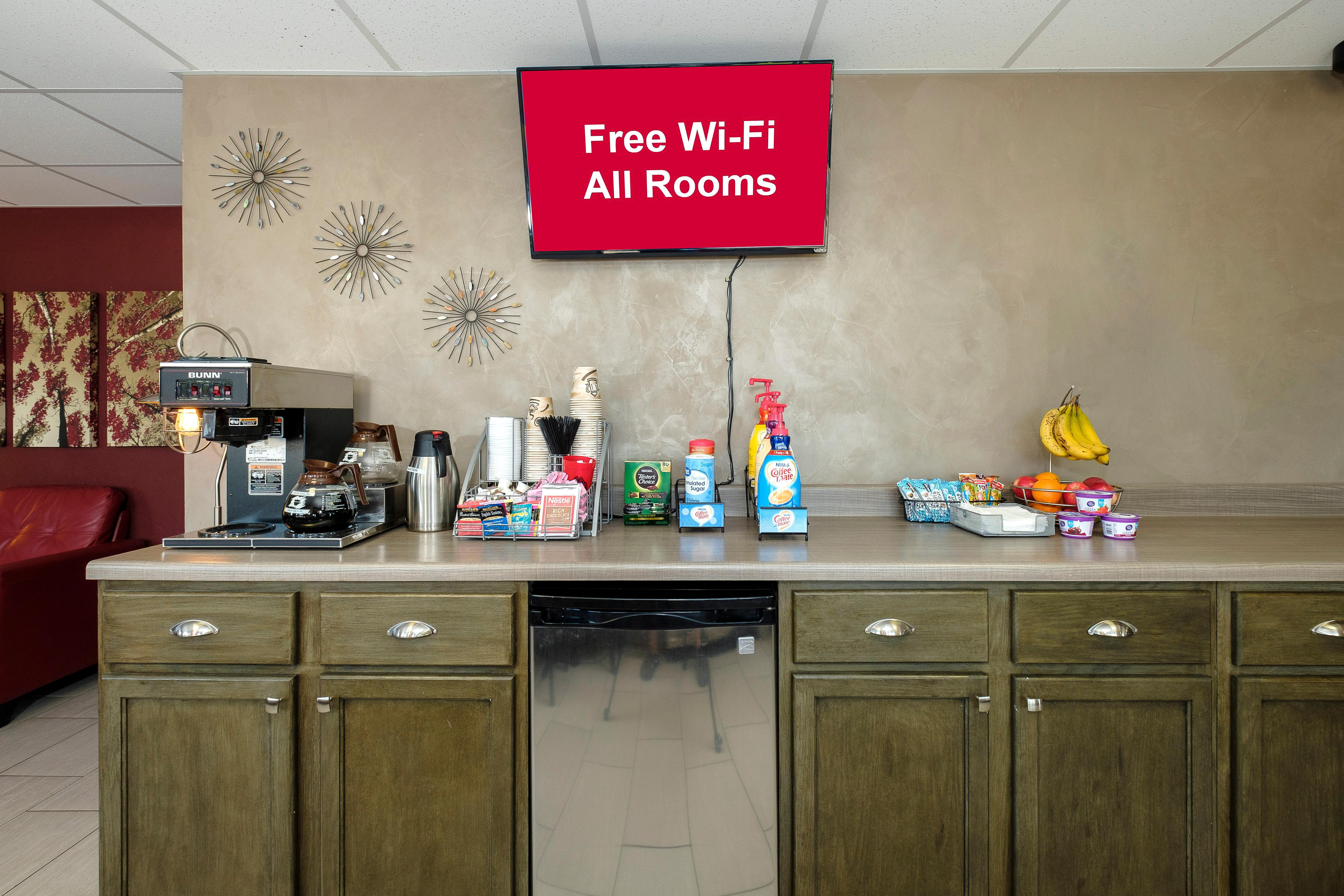 Red Roof Inn Vermillion - U Of South Dakota Εξωτερικό φωτογραφία