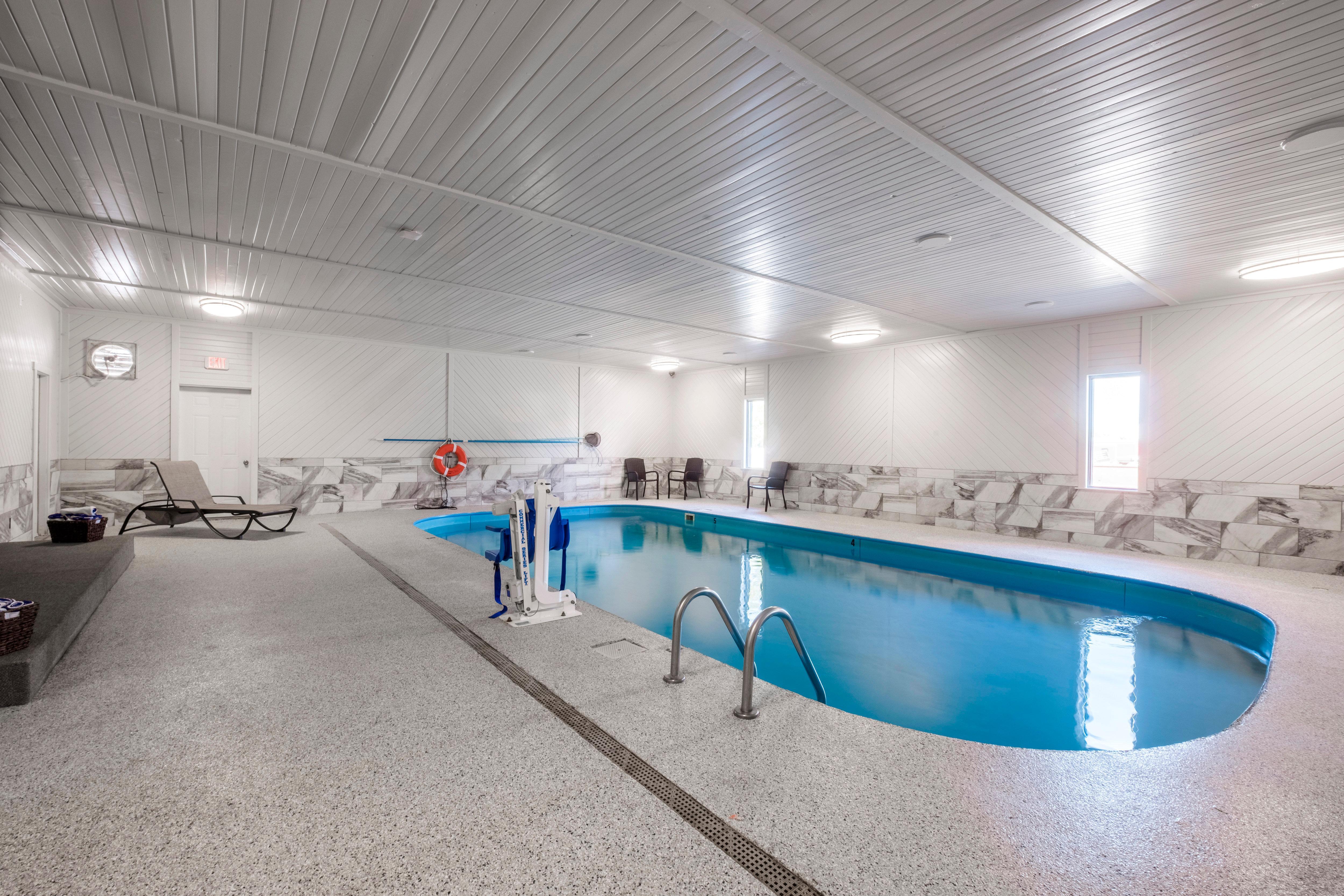 Red Roof Inn Vermillion - U Of South Dakota Εξωτερικό φωτογραφία