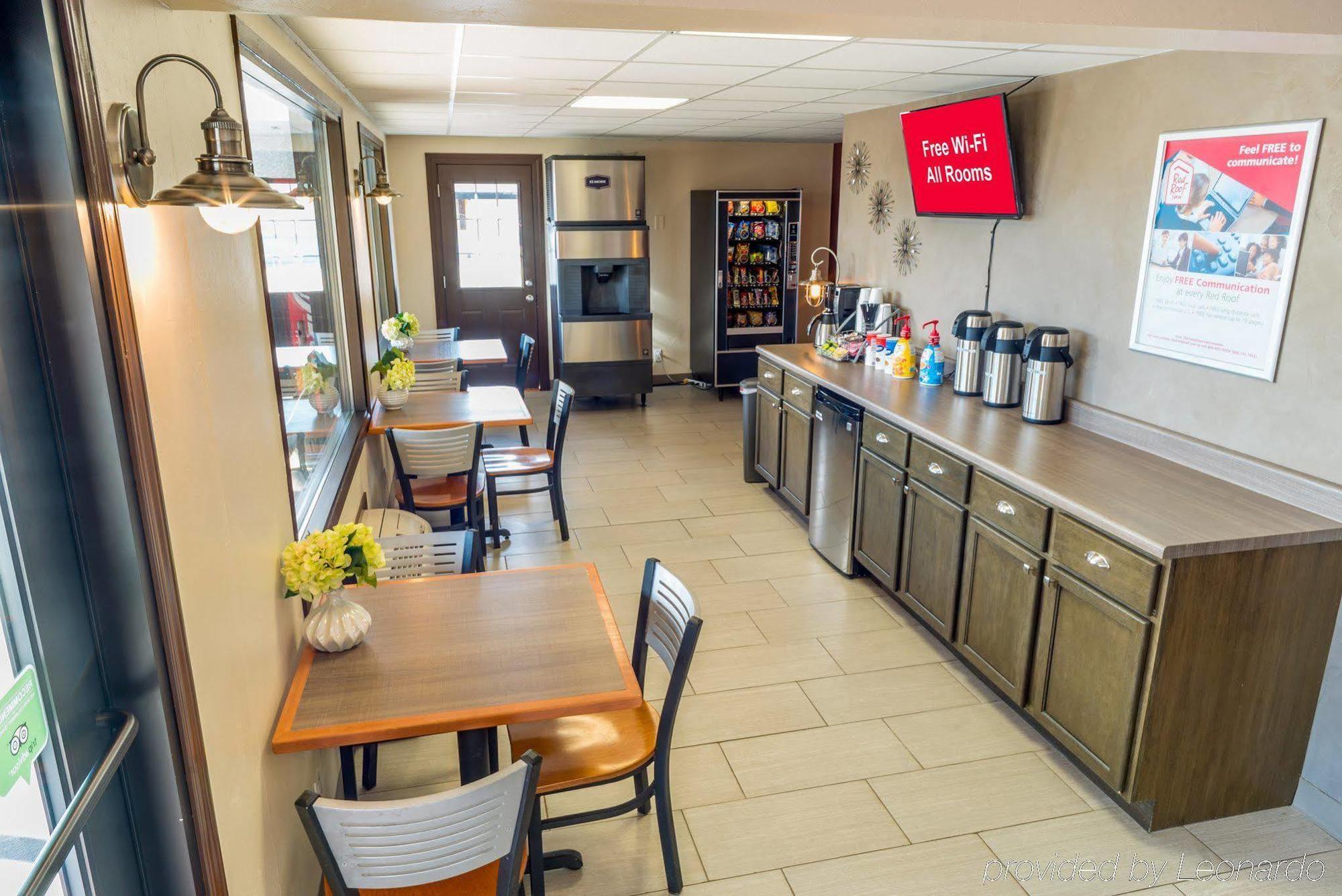 Red Roof Inn Vermillion - U Of South Dakota Εξωτερικό φωτογραφία