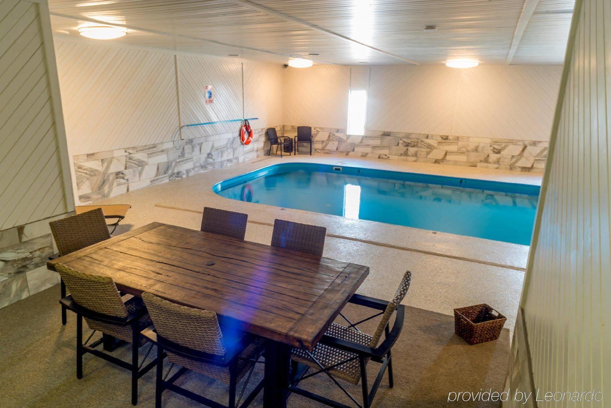 Red Roof Inn Vermillion - U Of South Dakota Εξωτερικό φωτογραφία